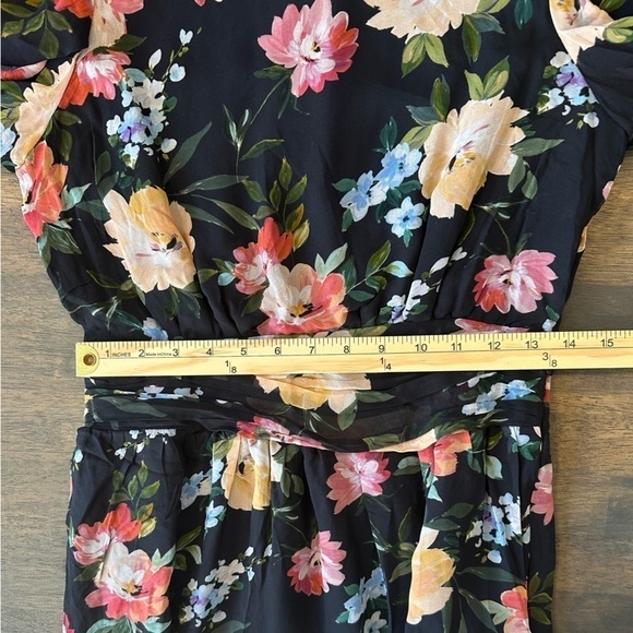 Yumi Kim Floral Dress - Picture 10 of 11